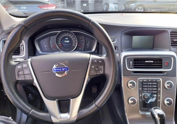 Volvo S60 cena 51900 przebieg: 129826, rok produkcji 2015 z Kąty Wrocławskie małe 191